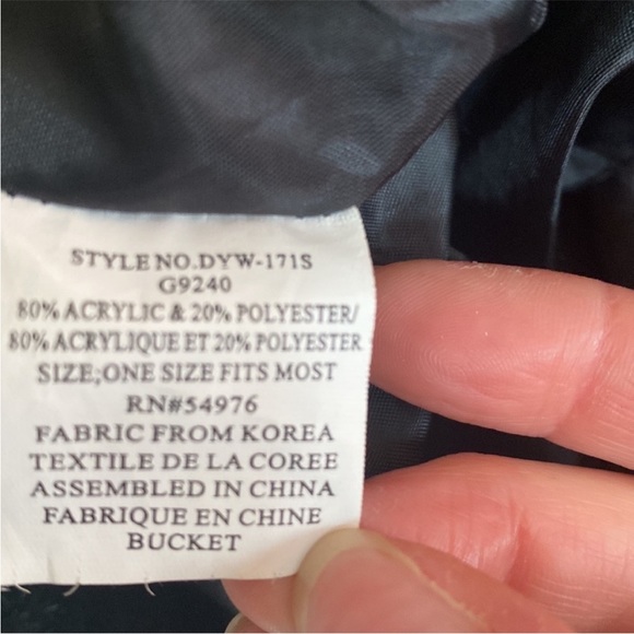 VTG Y2K Black Faux Fur Monster Goth Bucket Hat - Picture 7 of 8